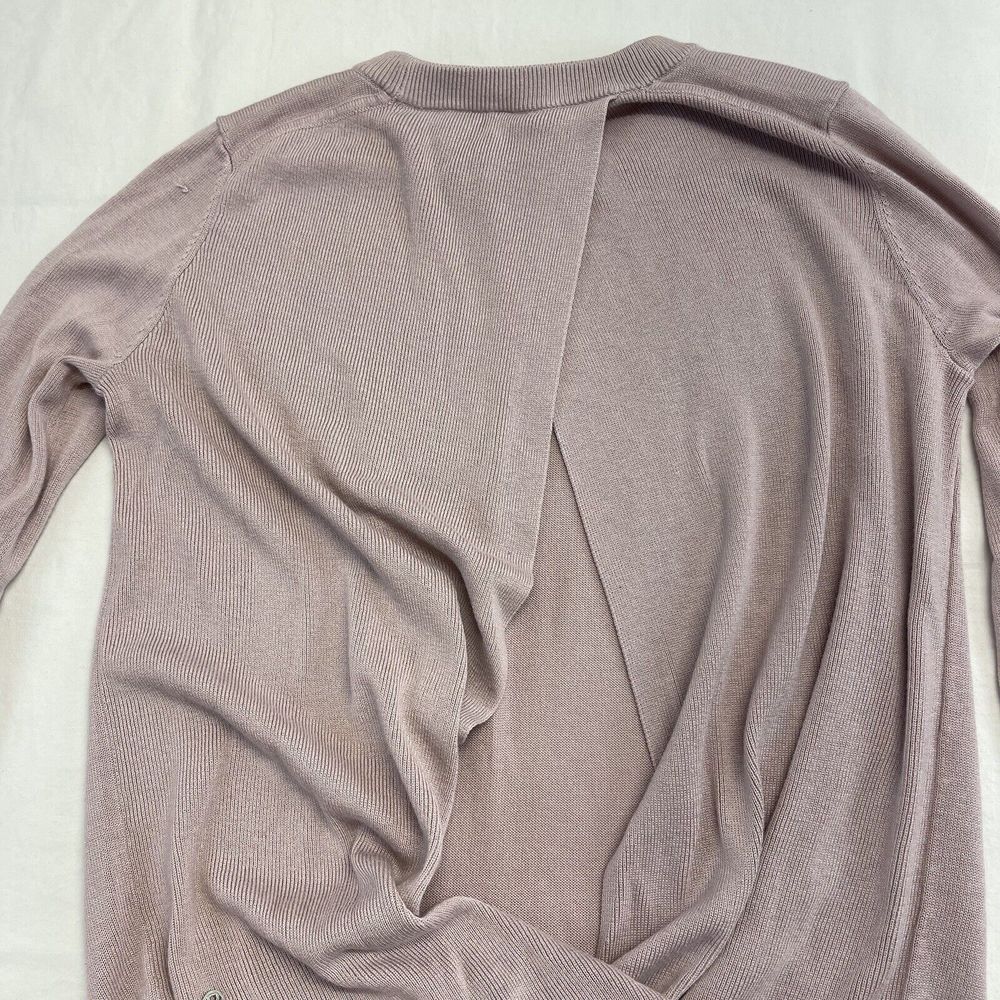 Lululemon Bring It Backbend Sweater Womens 4/6 Porcelain Pink - Picture 10 of 14
